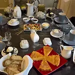 Et Table L' Echappee Nocleg ze śniadaniem Bouvesse-Quirieu