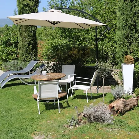 Et Table L' Echappee Bouvesse-Quirieu
