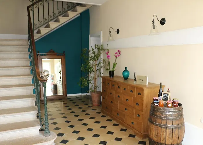 Bed & Breakfast Et Table L' Echappee 4*